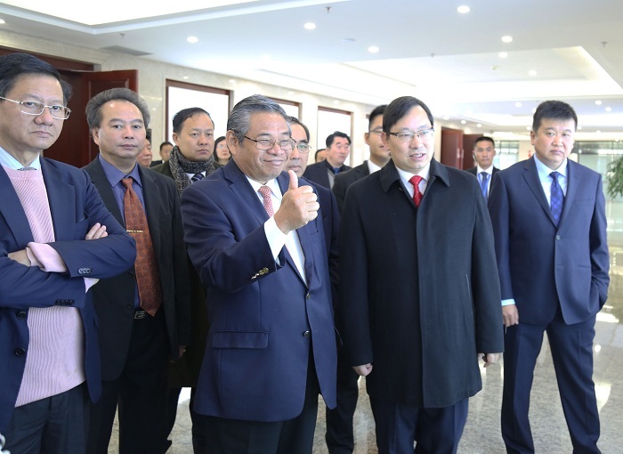 ����ǿ�������կ������������������ũҵ��չίԱ����ϯ������