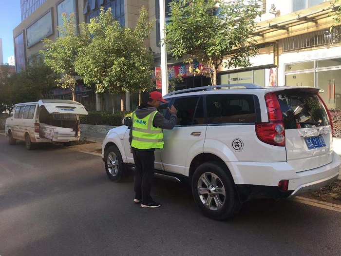 �Ĺ�˾�촦����ó�׹㳡��Ŀ�������μ��Ļ����д����